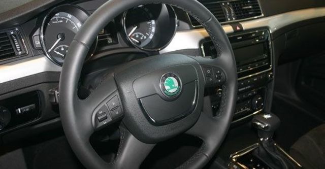 2013 Skoda Superb Combi 1.8 TSI  第7張相片