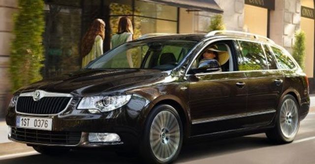 2013 Skoda Superb Combi 3.6 V6 L&K  第1張相片
