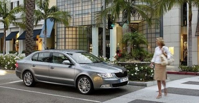2013 Skoda Superb Sedan 1.8 TSI  第3張相片