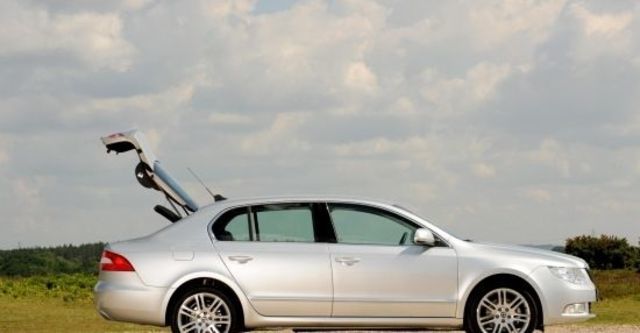 2013 Skoda Superb Sedan 1.8 TSI  第6張相片