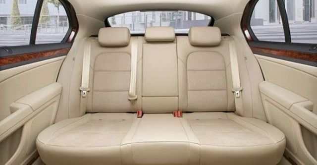 2013 Skoda Superb Sedan V6 FSI  第7張相片