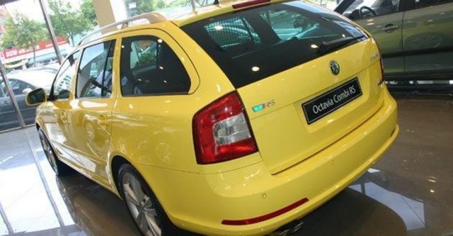 2012 Skoda Octavia Combi RS 2.0 TSI  第6張相片
