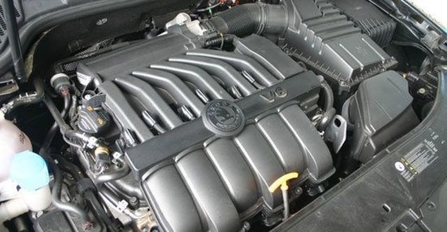 2012 Skoda Superb Combi 3.6 V6  第13張相片
