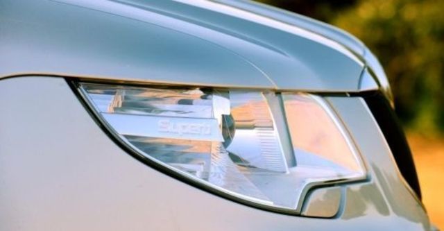 2012 Skoda Superb Sedan 1.8 TSI  第7張相片