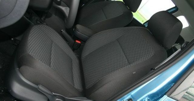 2011 Skoda Roomster 1.2 TSI  第10張相片