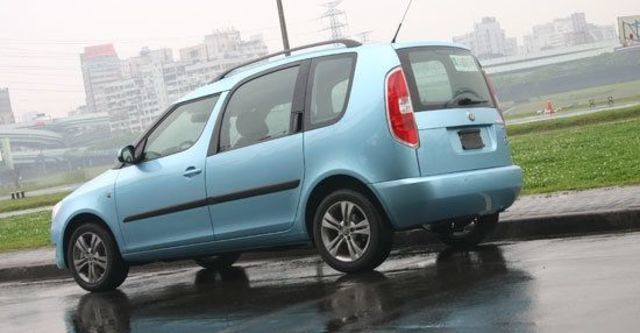 2011 Skoda Roomster 1.2 TSI Scout  第13張相片