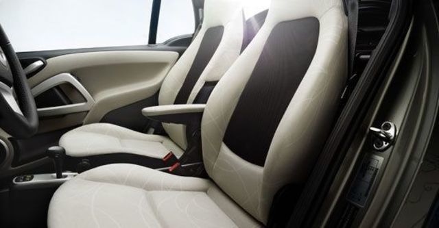 2011 Smart Fortwo Passion 62kW  第5張相片
