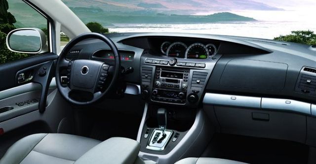2008 Ssangyong Stavic SV270 AWD  第8張相片