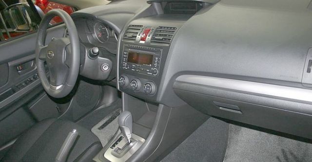 2014 Subaru Impreza 1.6i  第7張相片