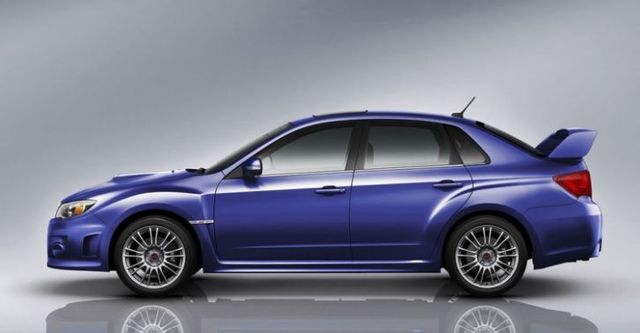 2014 Subaru Impreza 4D WRX STI  第6張相片