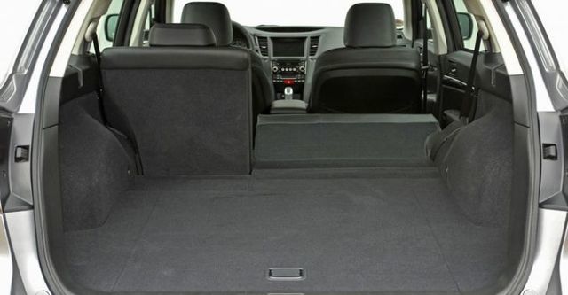 2014 Subaru Legacy Wagon 2.0i  第9張相片
