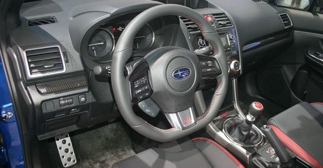 2014 Subaru WRX STI 2.5i  第8張相片