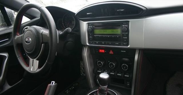 2013 Subaru BRZ 2.0 6AT  第4張相片