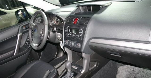 2013 Subaru Forester 2.0 XT  第7張相片