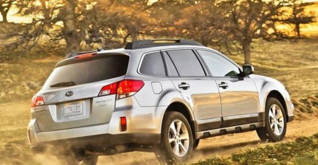 2013 Subaru Outback 2.5i  第6張相片