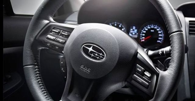 2013 Subaru XV 2.0 i-S  第8張相片