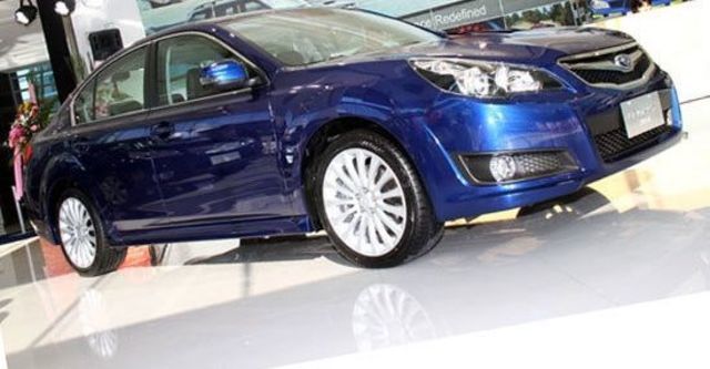 2012 Subaru Legacy Sedan 2.0i  第1張相片