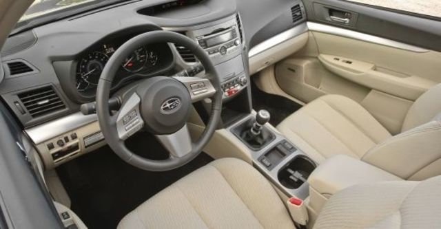 2012 Subaru Outback 3.6R  第4張相片