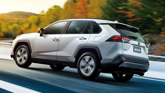 2021 Toyota RAV4 2.0旗艦  第3張相片