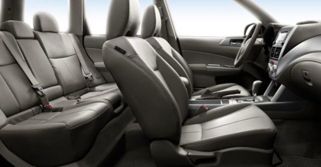 2010 Subaru Forester 2.0X  第8張相片