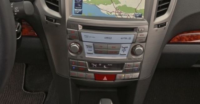 2010 Subaru Outback 3.6R  第5張相片