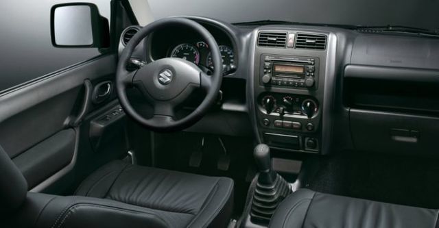 2014 Suzuki Jimny 1.3  第8張相片