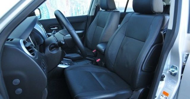 2012 Suzuki Grand Vitara JP 2.4  第19張相片