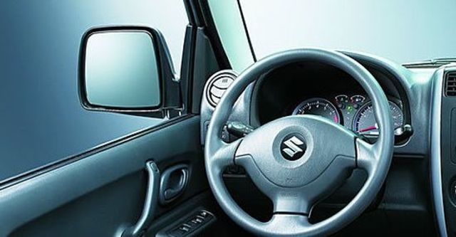 2012 Suzuki Jimny 1.3  第6張相片