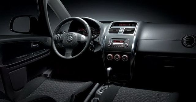 2010 Suzuki SX-4 Hatchback 1.6  第8張相片