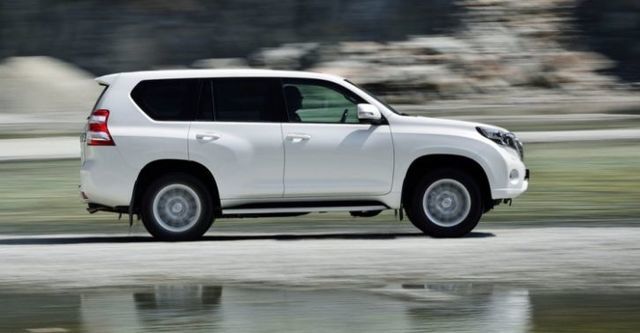 2015 Toyota Land Cruiser Prado 4.0 VX  第4張相片