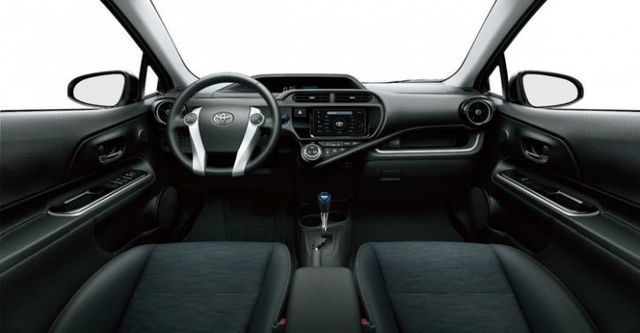 2015 Toyota Prius c 1.5  第7張相片