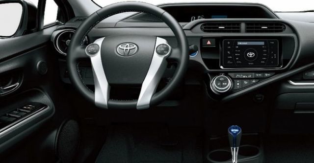 2015 Toyota Prius c 1.5  第10張相片