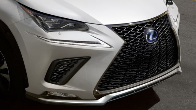 2021 Lexus NX 300h AWD F Sport  第2張相片
