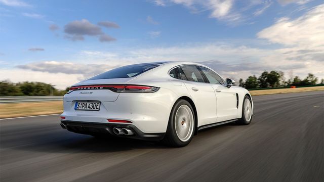 2021 Porsche Panamera 4 S E-Hybrid  第3張相片