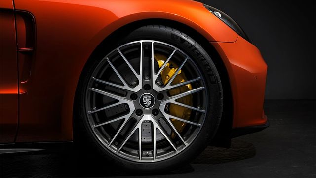 2021 Porsche Panamera Turbo S  第7張相片