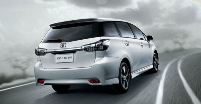 2015 Toyota Wish 2.0尊爵智慧行  第2張相片