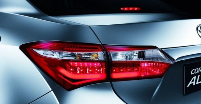 2014 Toyota Corolla Altis 1.8尊爵版  第6張相片