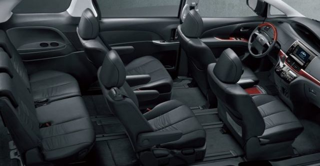 2014 Toyota Previa 2.4  第8張相片