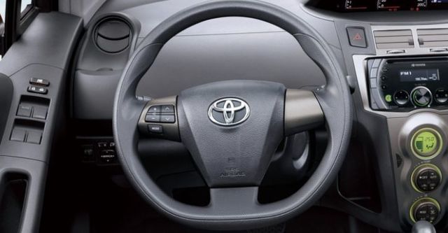 2014 Toyota Yaris 1.5 E Fabric  第8張相片