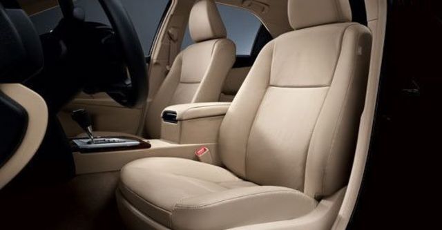 2013 Toyota Camry 2.5 G  第4張相片