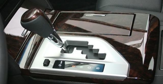 2013 Toyota Camry Hybrid-V  第10張相片