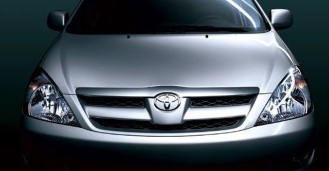 2013 Toyota Innova 2.0 J手排  第3張相片
