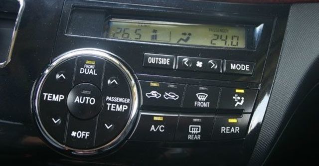 2013 Toyota Previa 2.4豪華版  第6張相片
