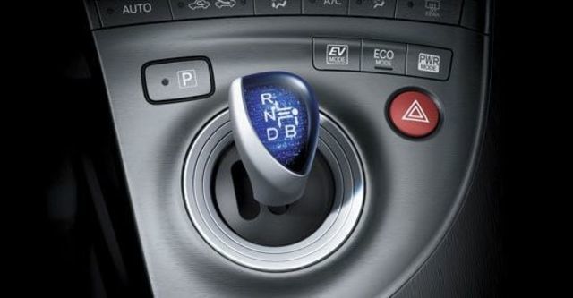 2013 Toyota Prius 1.8 E-Grade  第9張相片