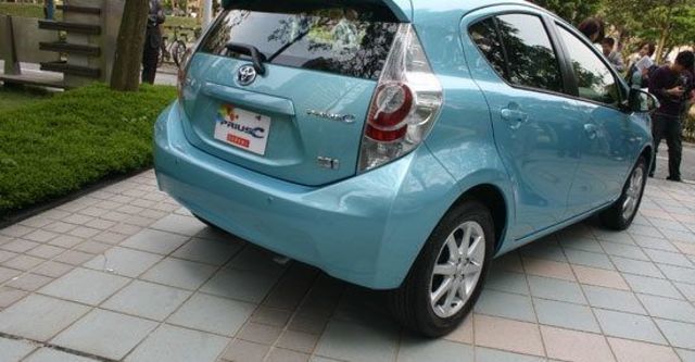 2013 Toyota Prius c 1.5  第3張相片