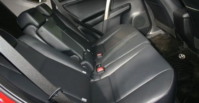 2013 Toyota RAV4 2.5 4WD旗艦版  第11張相片