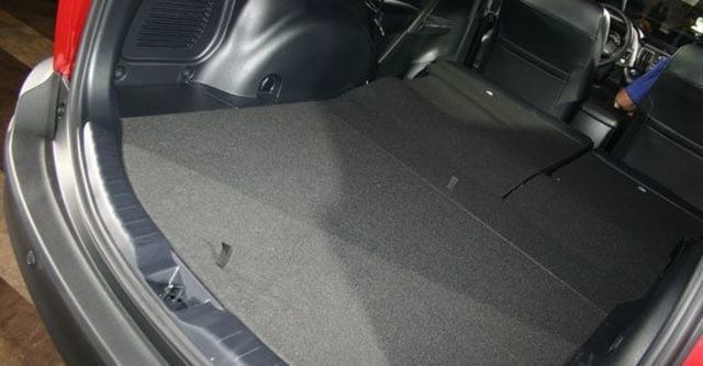 2013 Toyota RAV4 2.5 G  第8張相片