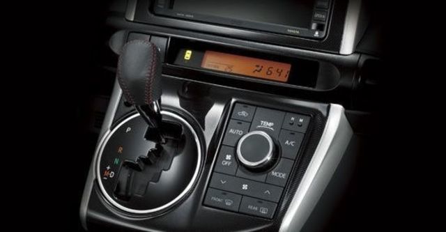 2013 Toyota Wish 2.0豪華  第5張相片