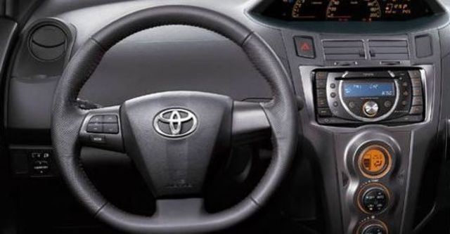 2013 Toyota Yaris 1.5 RS Smart  第4張相片