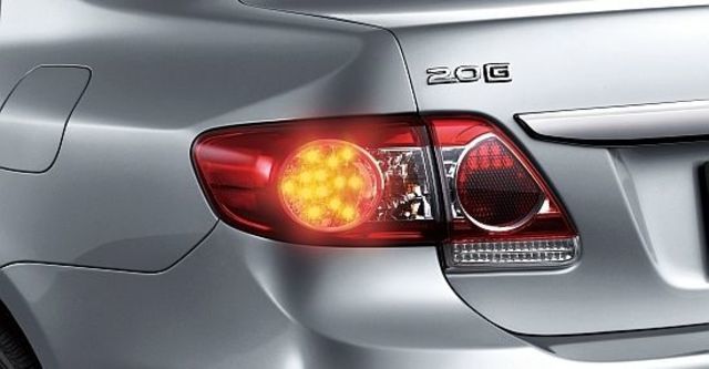 2012 Toyota Corolla Altis 2.0 G經典版  第4張相片